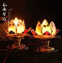 「佛前點燈」供燈必看 照明器具的革命，從酥油到智能蓮花燈的更新換代
